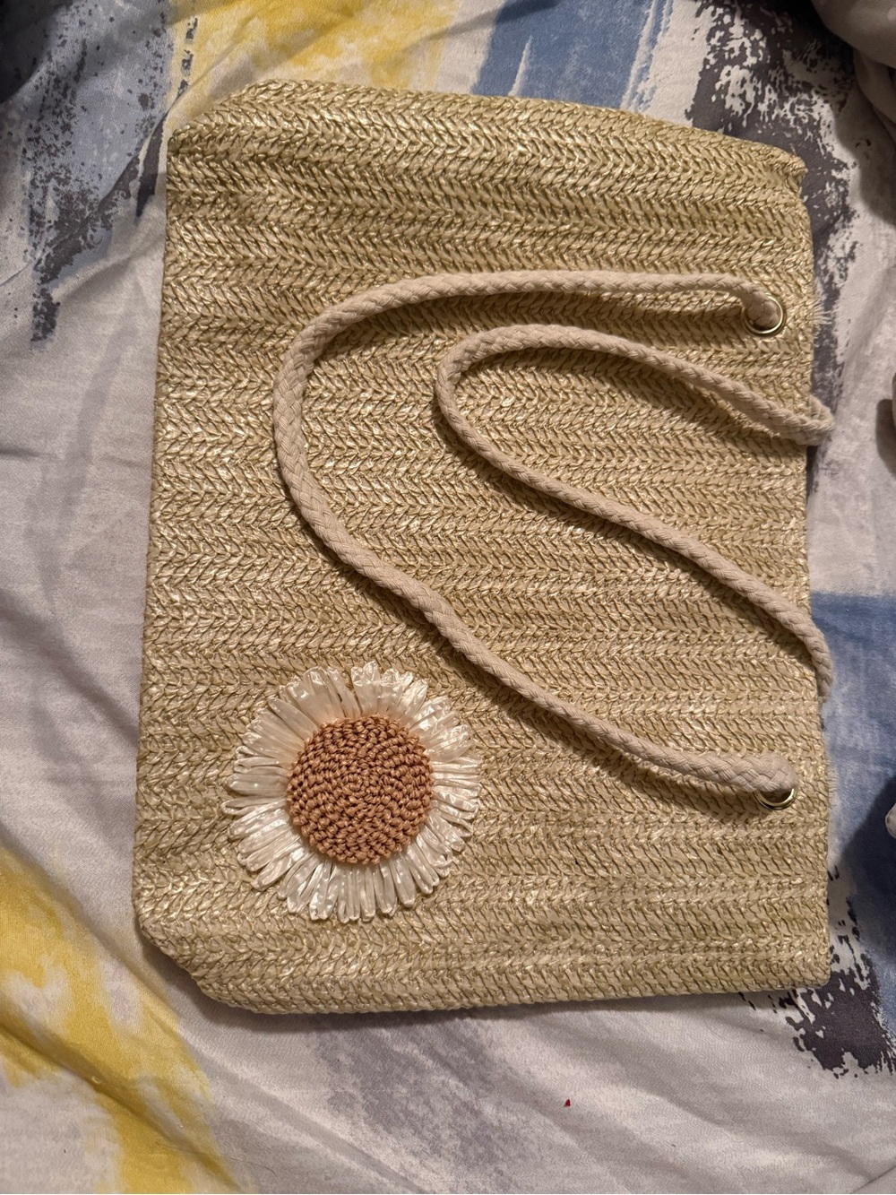 Woven Straw Tote Bag with Daisy Accent - Natural